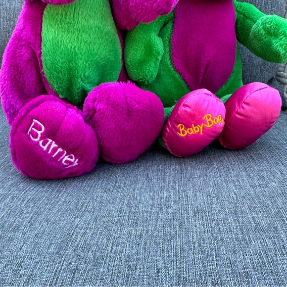 Barney and baby bop plushies - Picture 3 of 4